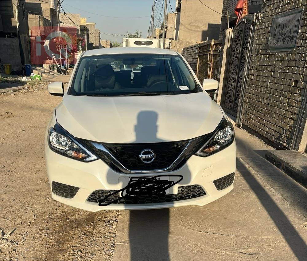 نیسان سێنترا